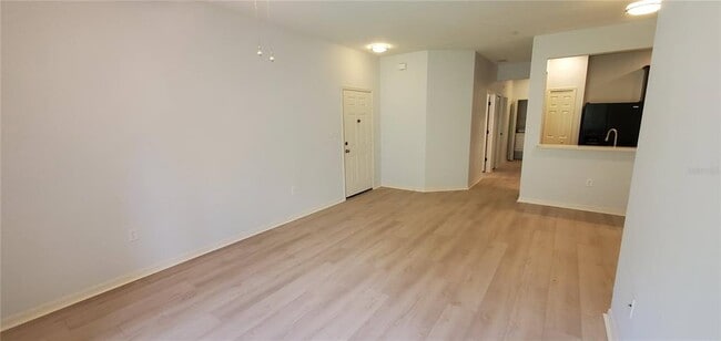 Photo - 3757 Parkridge Cir Unit 5-106