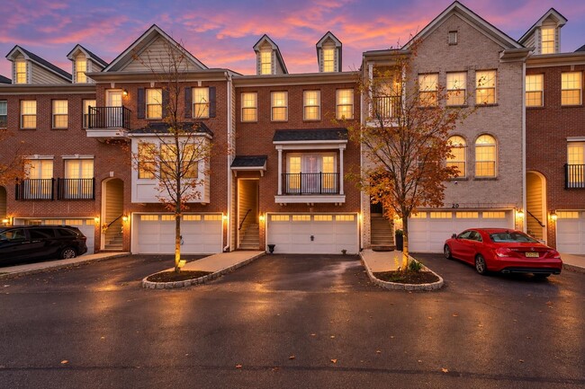 Building Photo - 21 Creekside Ct
