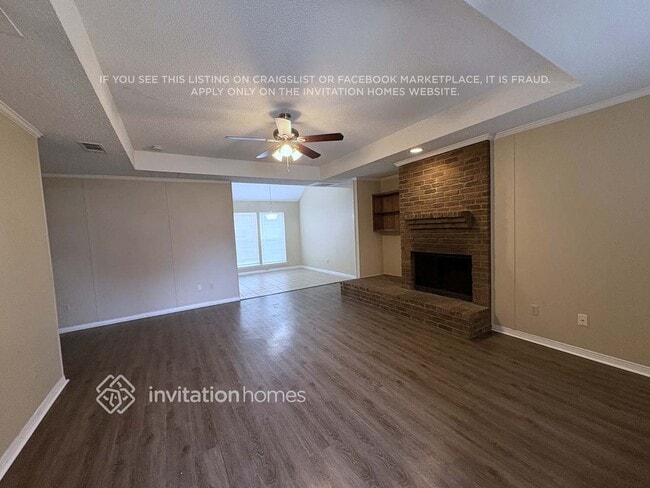 Photo - 525 E Jay Ct