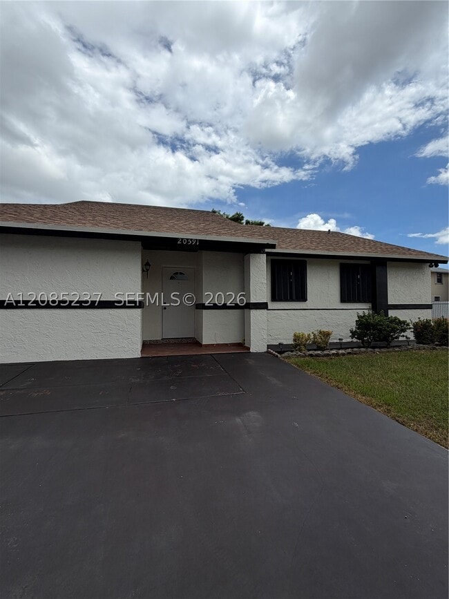 Building Photo - 20591 SW 124th Ct