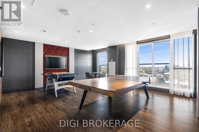 Photo - 560 Rideau St Unit 606