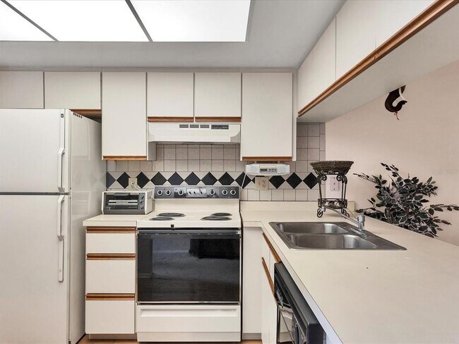 7794 Eagle Creek Dr Unit 7794