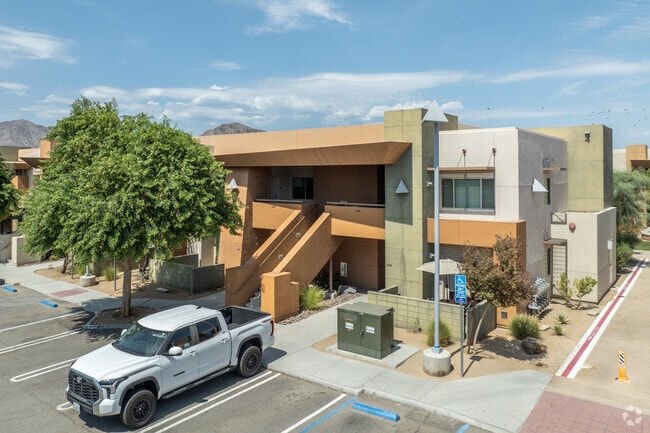 Coral Mountain Apartments - Coral Mountain Apartments