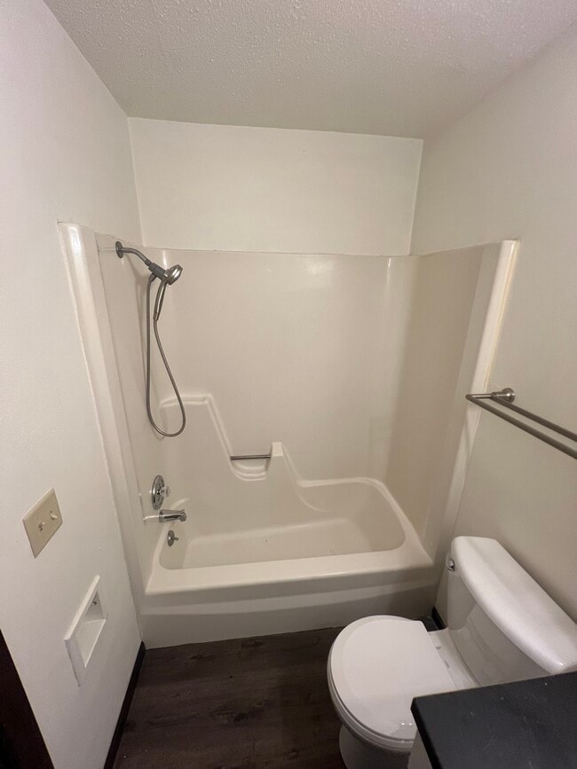 Photo - 1521 West Ave S Unit 2