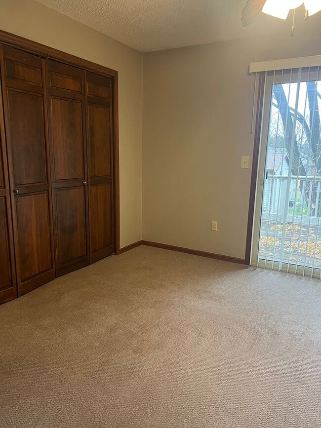 Photo - Townhome for Rent