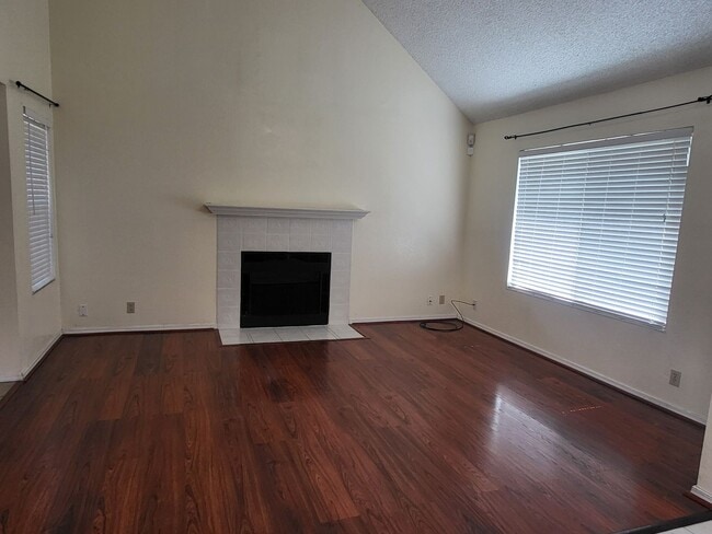 Photo - 125 Serpentine Dr