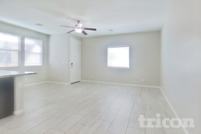 Photo - 12541 W Hummingbird Terrace