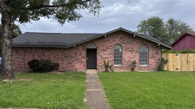 Building Photo - 9750 Guest St Rental