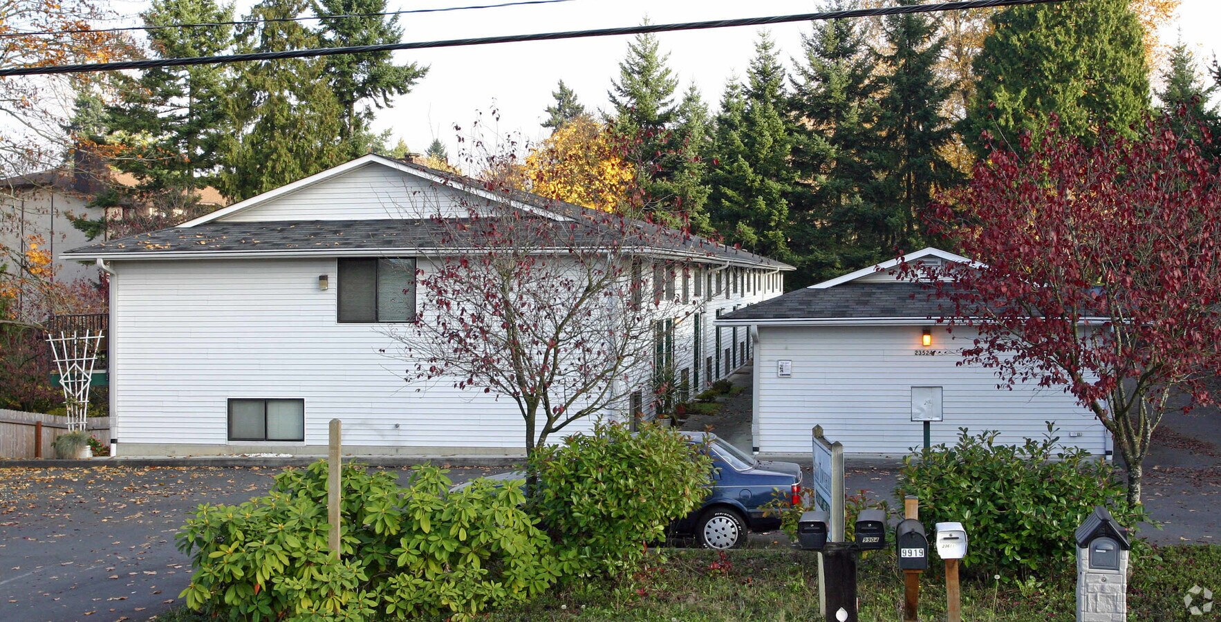 Lighthouse Townhomes - Lighthouse Townhomes