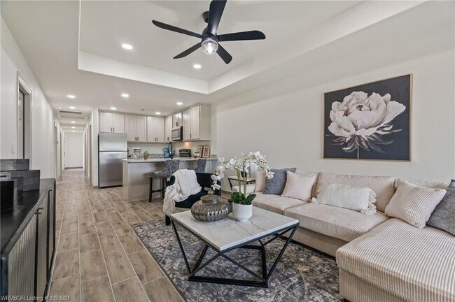 10415 Preston Ct