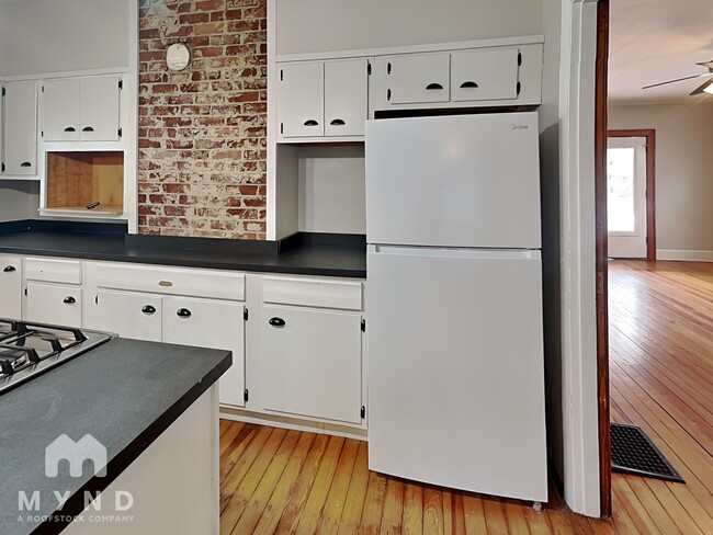 Photo - 215 Wilson Ave