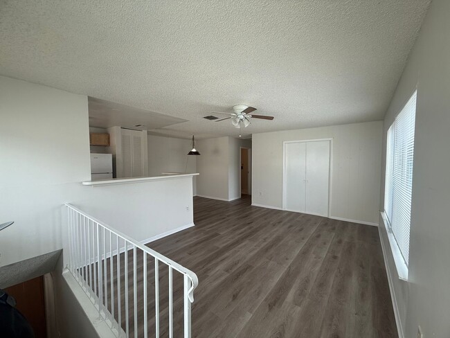 Photo - 1101 Spring Meadow Dr