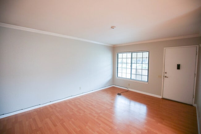 Photo - Union City Townhome on Alvarado Niles