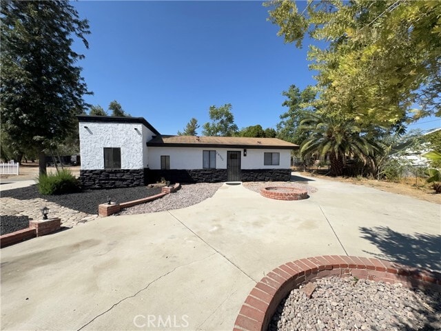 Building Photo - 28302 Alessandro Blvd Rental