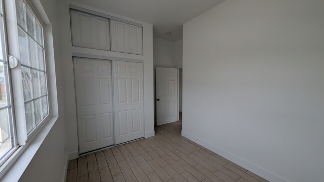 Photo - 20744 Elaine Ave