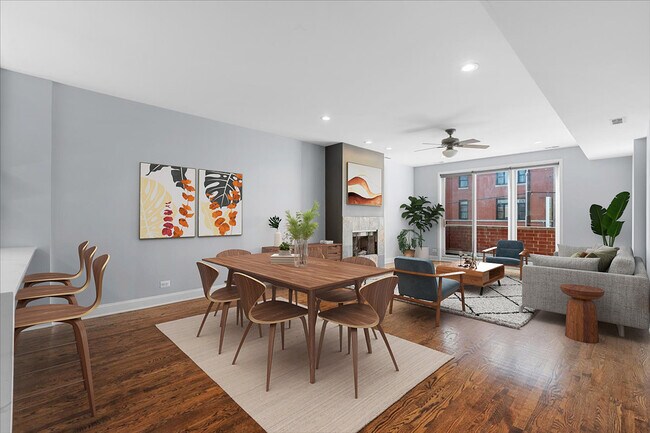 Photo - 1610 W Grand Ave