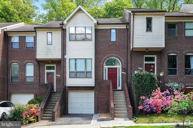 Building Photo - 6633 Westbury Oaks Ct Rental