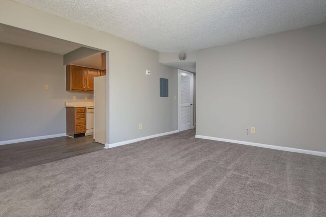 Building Photo - Nottingham