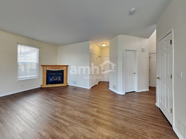 4831 Highwood Ln