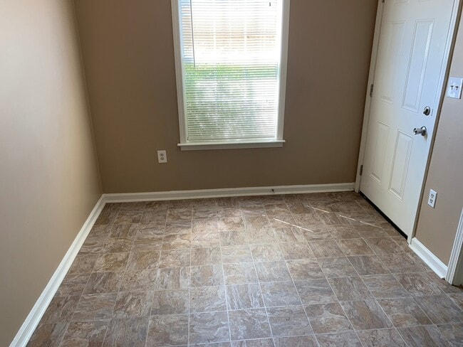 Photo - 3580 Bristerwood Dr Unit #101