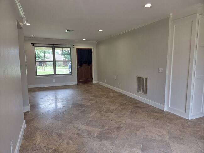 Photo - 1865 W Lake Park Dr