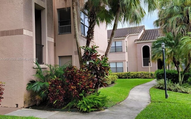 Photo - 2926 S University Dr Unit 6102