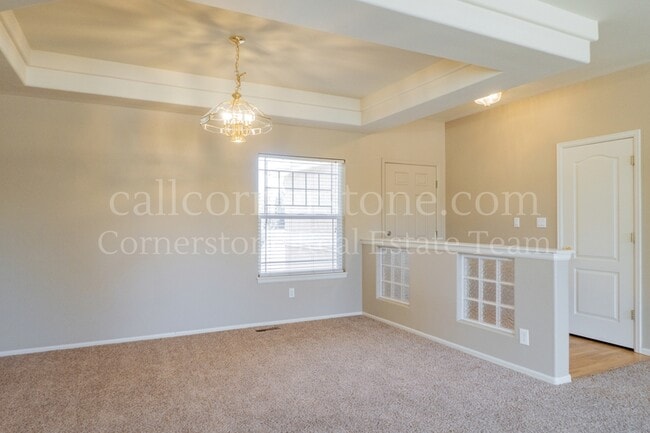 Photo - 3305 Hollycrest Dr