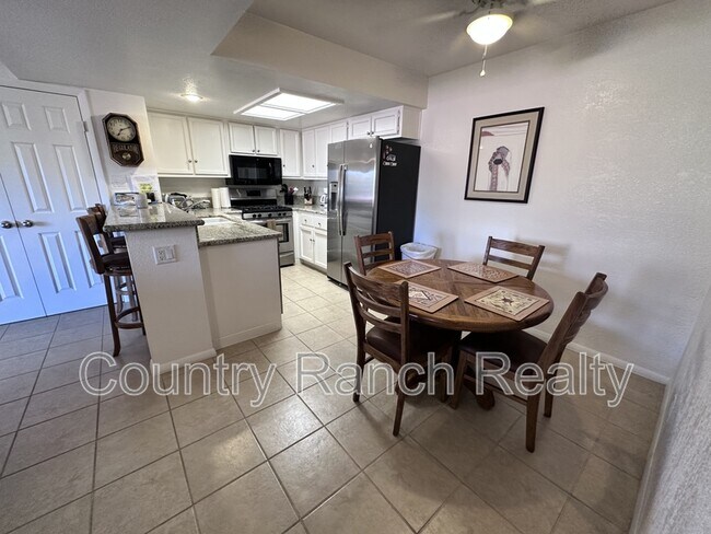 441 Moser Ave