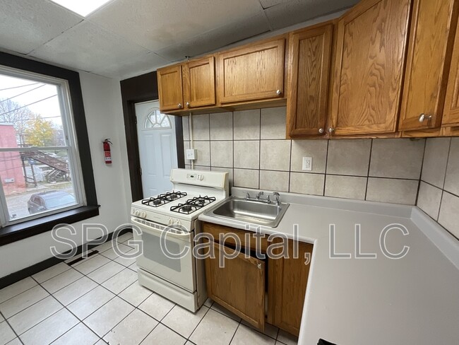 Photo - 245 W Jackson St