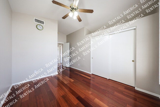 Photo - 4616 E Summerhaven Dr