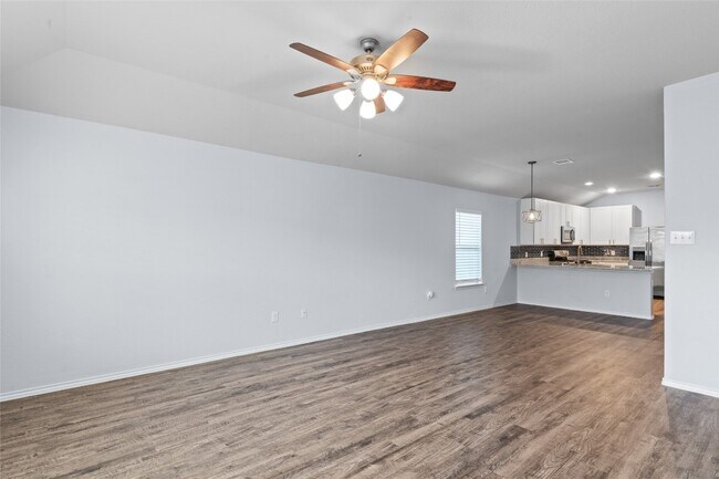 Photo - 2024 Cedar Tree Ct