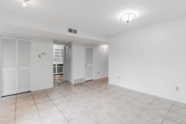 Photo - 2BD/2BA Condo located in Perkins Gardens