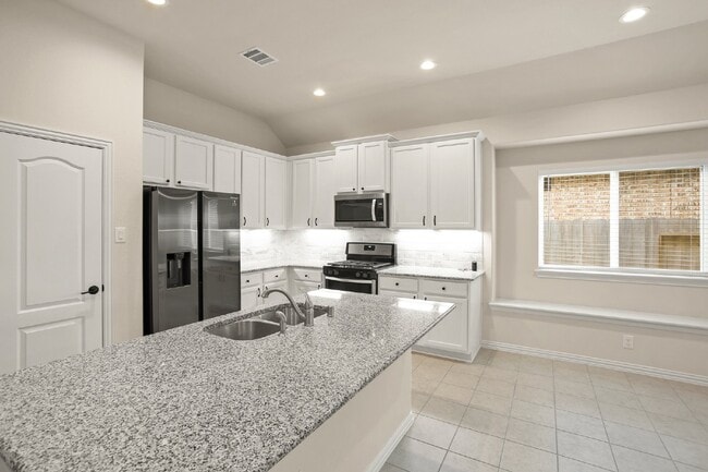 Photo - Beautiful 3/2 Super Close to 288 in Sierra Vista!