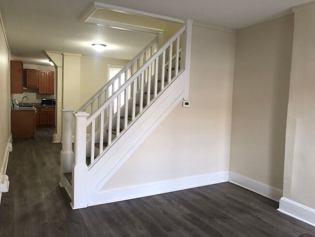 Photo - Fantastic 2 Bedroom/2 Bath Home! Recently Renovated Kitchen & Baths!