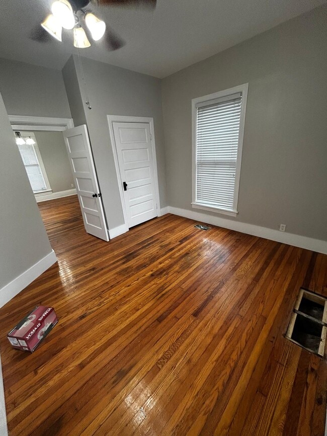 Photo - 518 E 13th Ave