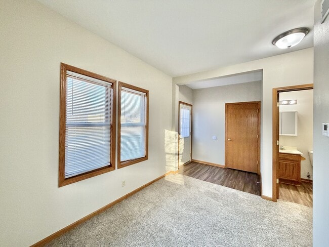 Photo - 17 Elliott St