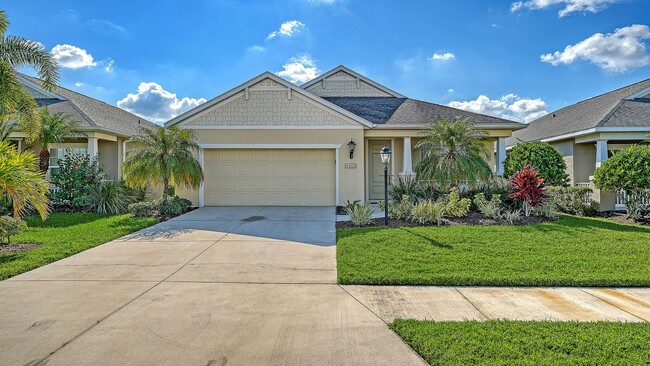 Building Photo - Home in Resort-Style Gated Community