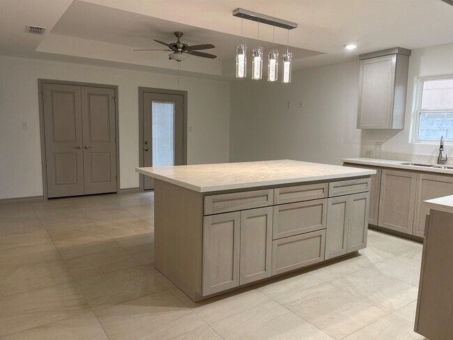 Photo - 121 Valladolid Ave