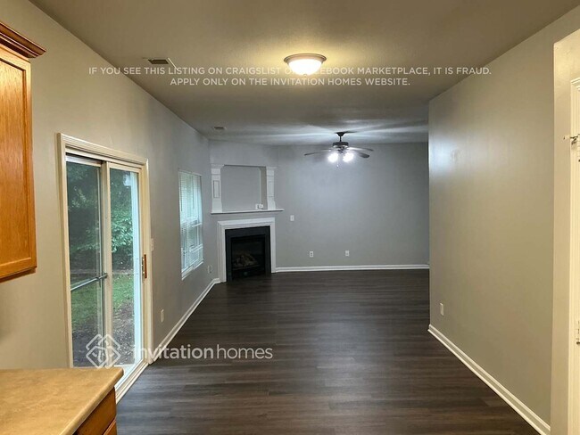 Photo - 15509 Rathangan Dr