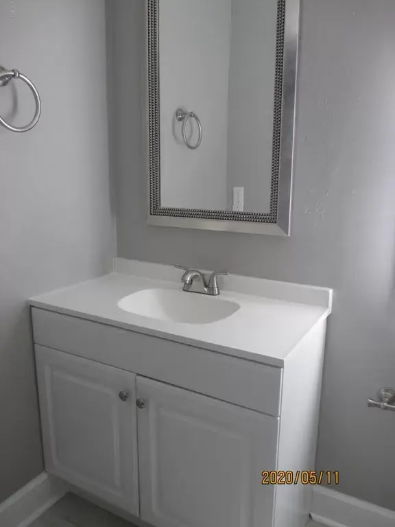 Bathroom #1 - 1743 Mayfair Rd