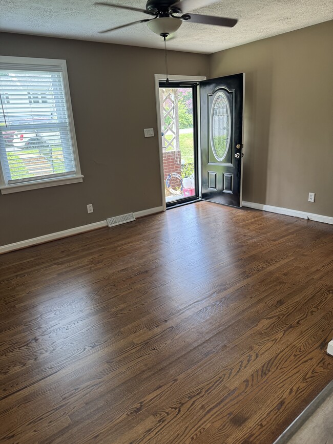 Photo - 1408 Fort Manor Dr