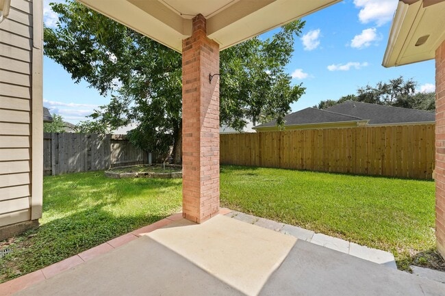 Photo - 18727 River Meadows Rd