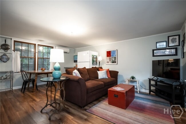 Photo - 290.5 Milledge Cir