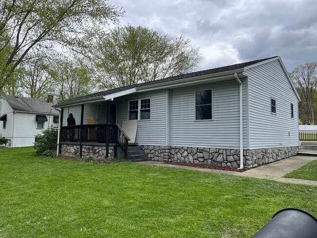 Photo - 1807 Black Ave