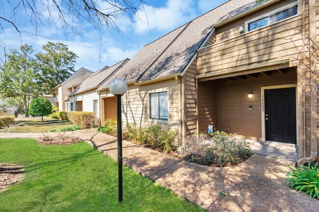 Photo - 12823 Briarwest Cir