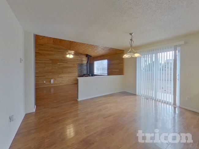 Photo - 5504 Vermillion Bluffs Dr