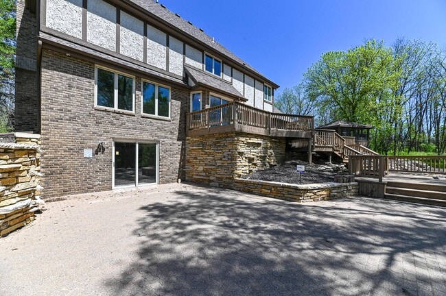 Photo - W2329 St Peters Rd