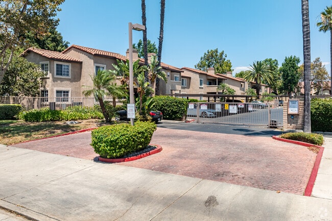 Community Entrance - 619 E. Riverside Dr.