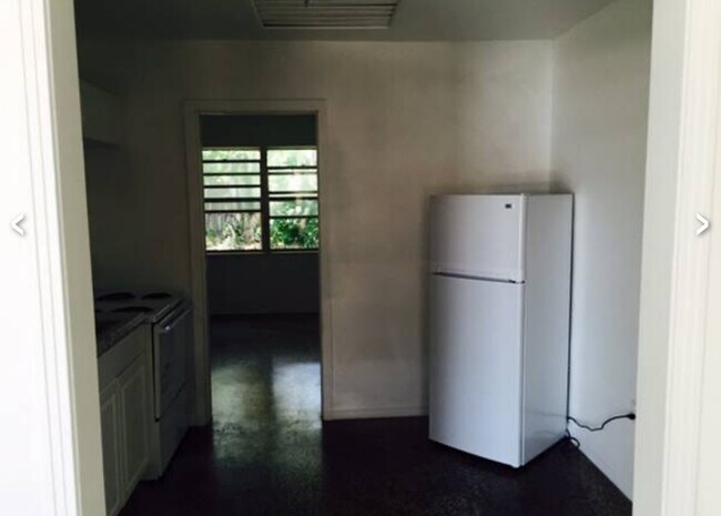 1064 S Clearview Ave Unit 3