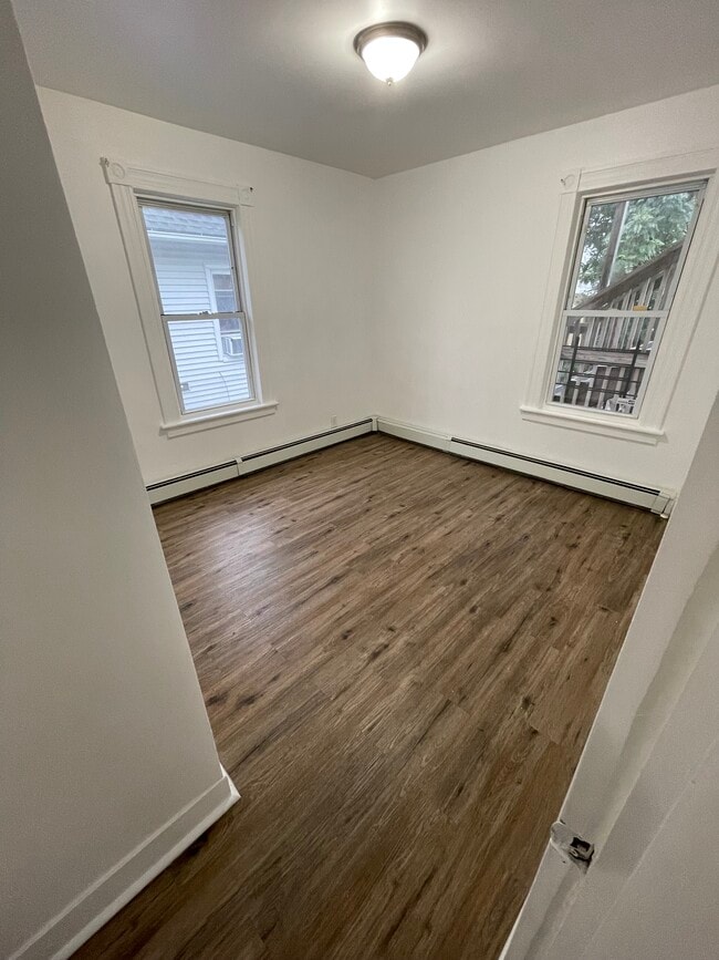 Photo - 260 Sheridan St Unit 2nd